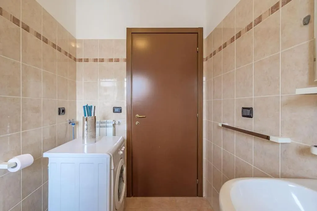 Apartament Near Duomo - Free Parking -Terrace - Metro - Ac Mediolan Włochy