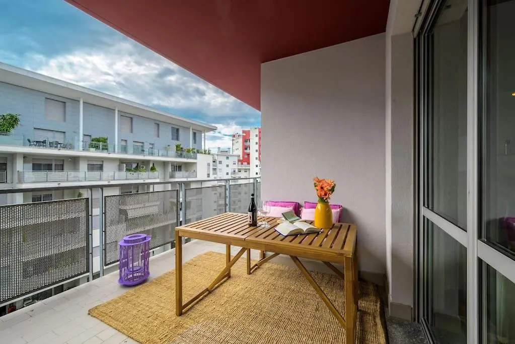 Near Duomo - Free Parking -Terrace - Metro - Ac Lejlighed Milano